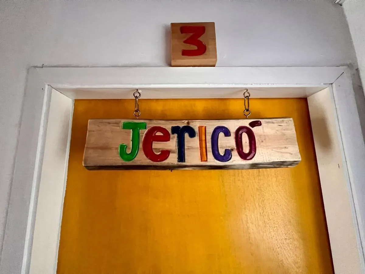 Hotel Casa Guadalupe Laureles Medellín Colombia