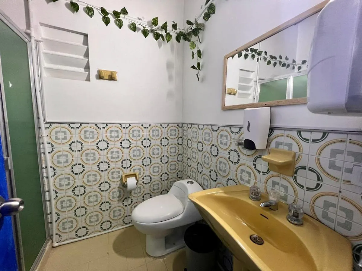 Casa Guadalupe Laureles Hotel Medellin Guest house